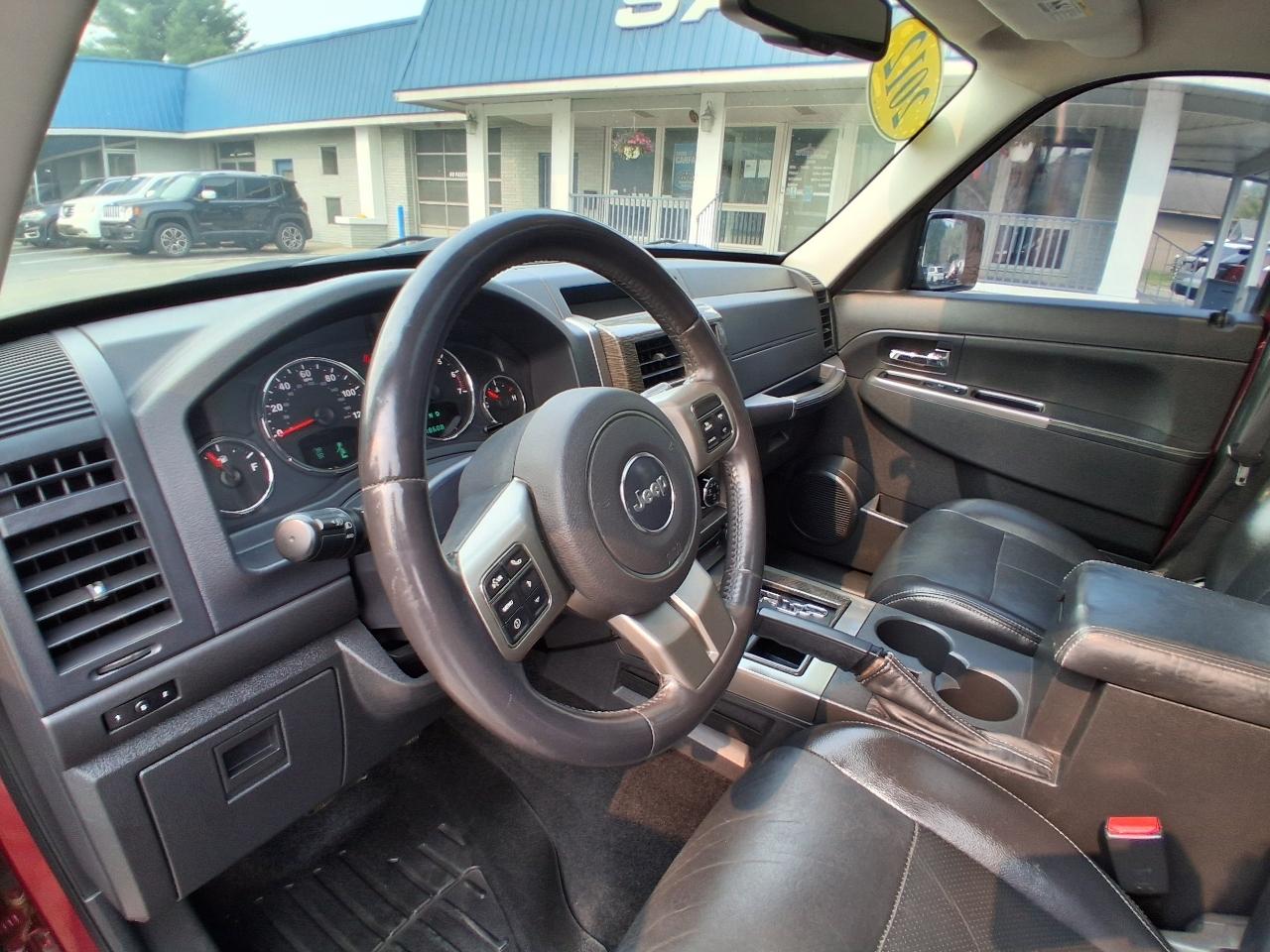 Jeep Liberty 4WD 4dr Limited Jet 2012