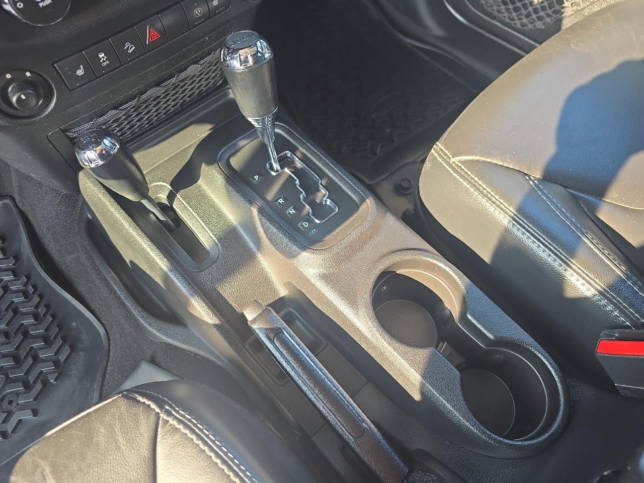 Jeep Wrangler Unlimited 4WD 4dr Rubicon 2014