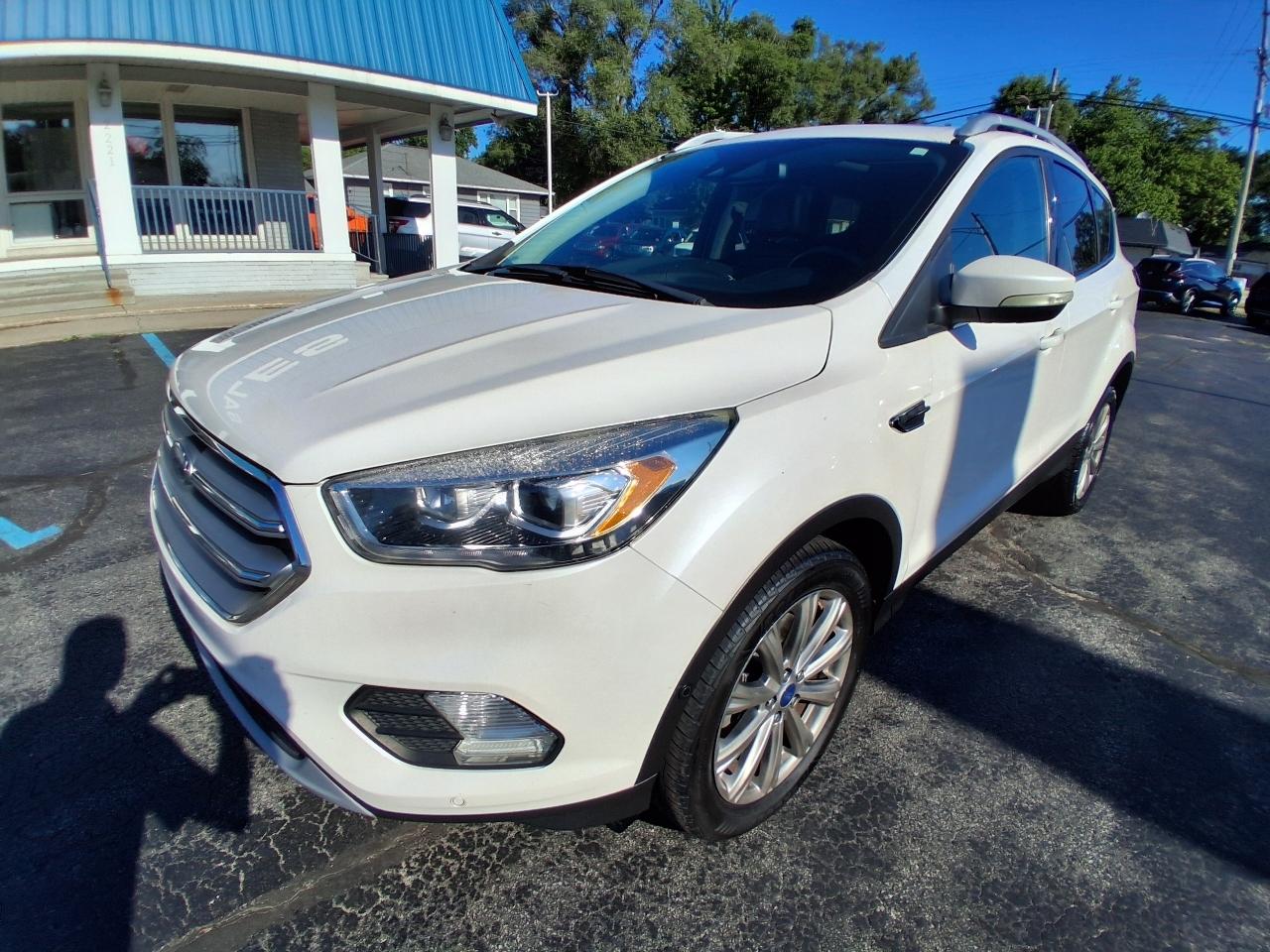 Ford Escape Titanium 4WD 2017