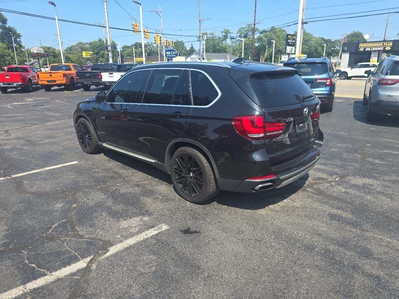 BMW X5 xDrive50i Sports Activity Vehicle 2017