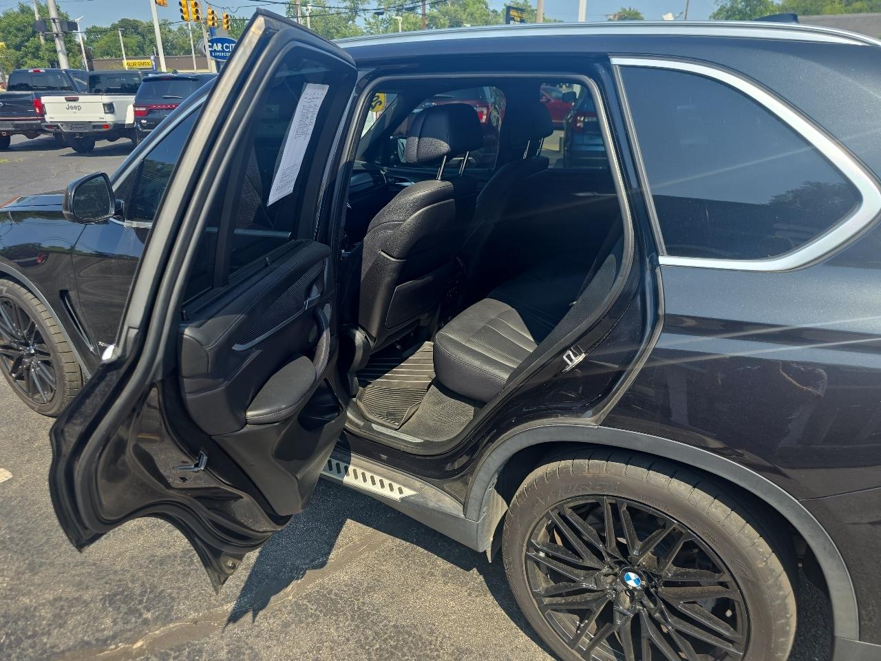 BMW X5 xDrive50i Sports Activity Vehicle 2017