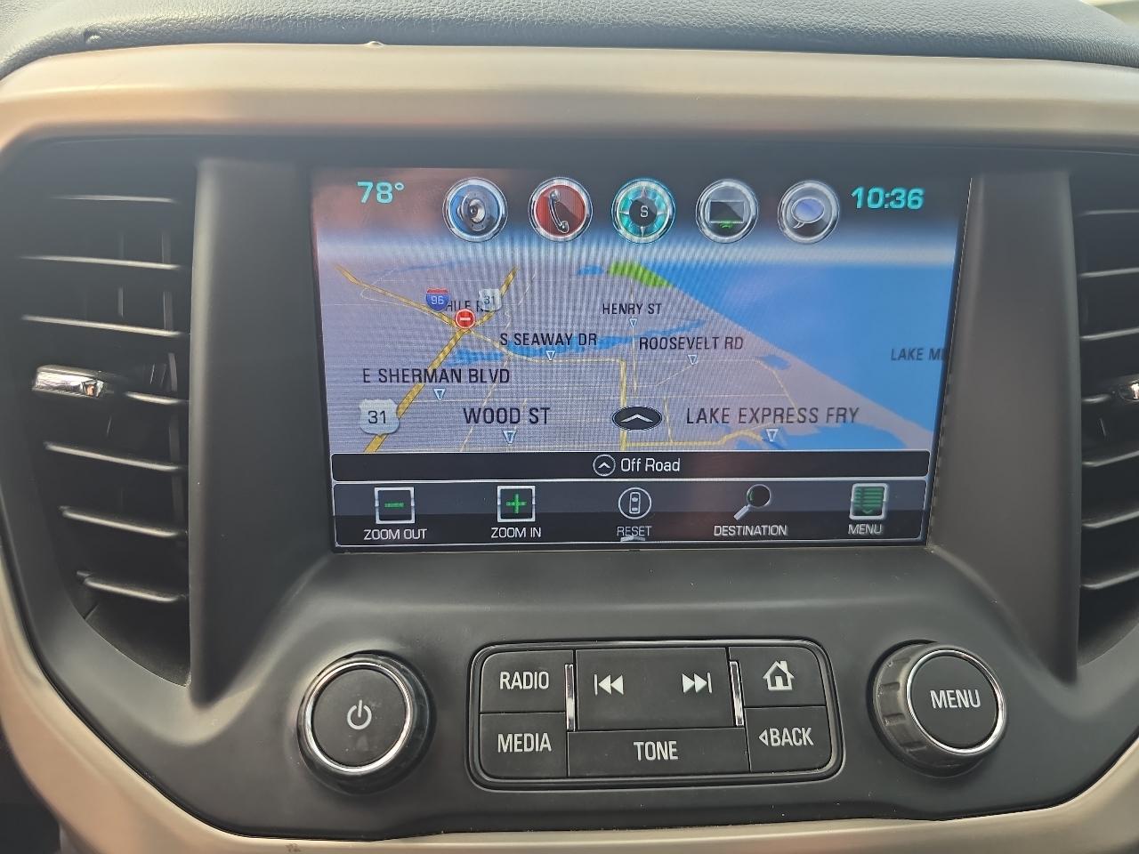 GMC Acadia AWD 4dr Denali 2017