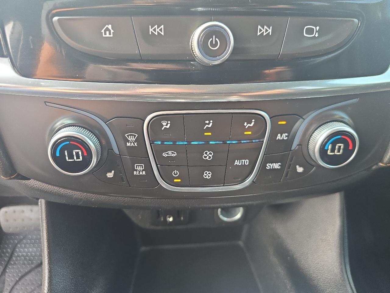 Chevrolet Traverse AWD 4dr LT Leather w/3LT 2018
