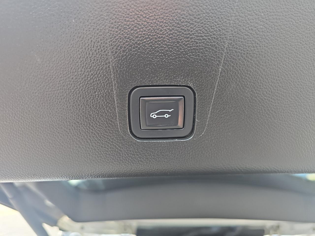 Chevrolet Traverse AWD 4dr LT Leather w/3LT 2018