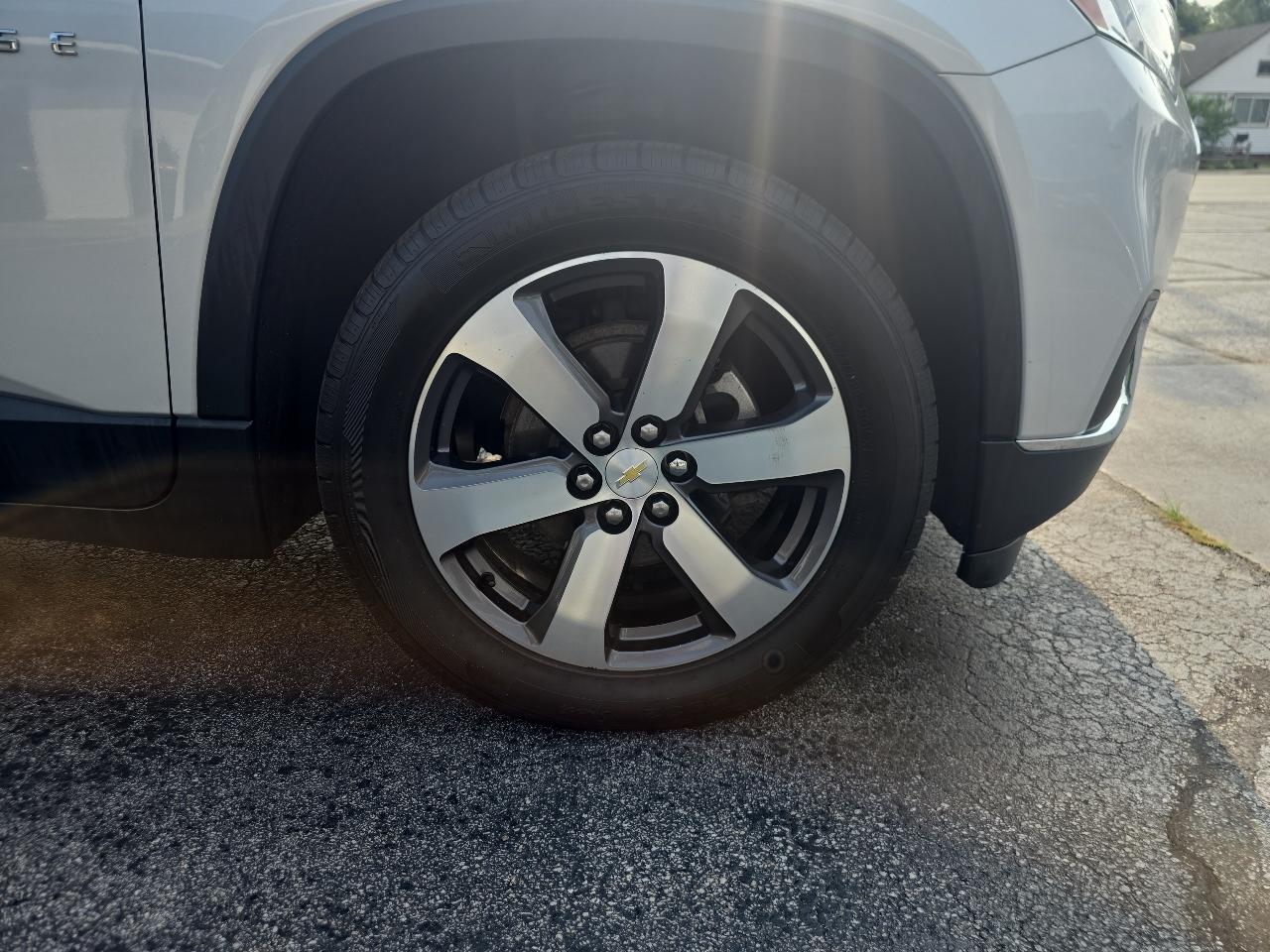 Chevrolet Traverse AWD 4dr LT Leather w/3LT 2018