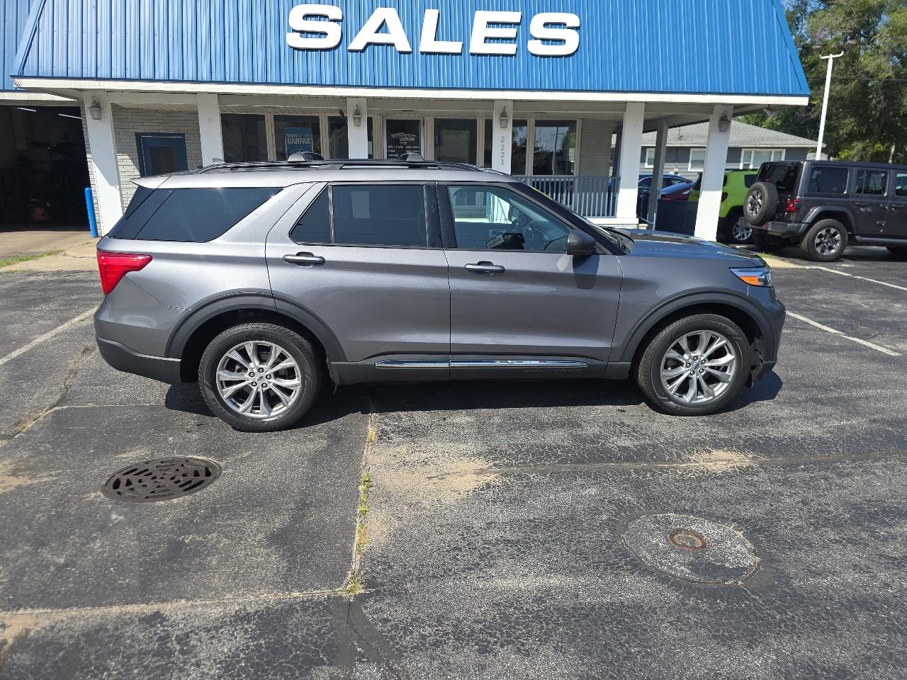 Ford Explorer XLT 4WD 2021