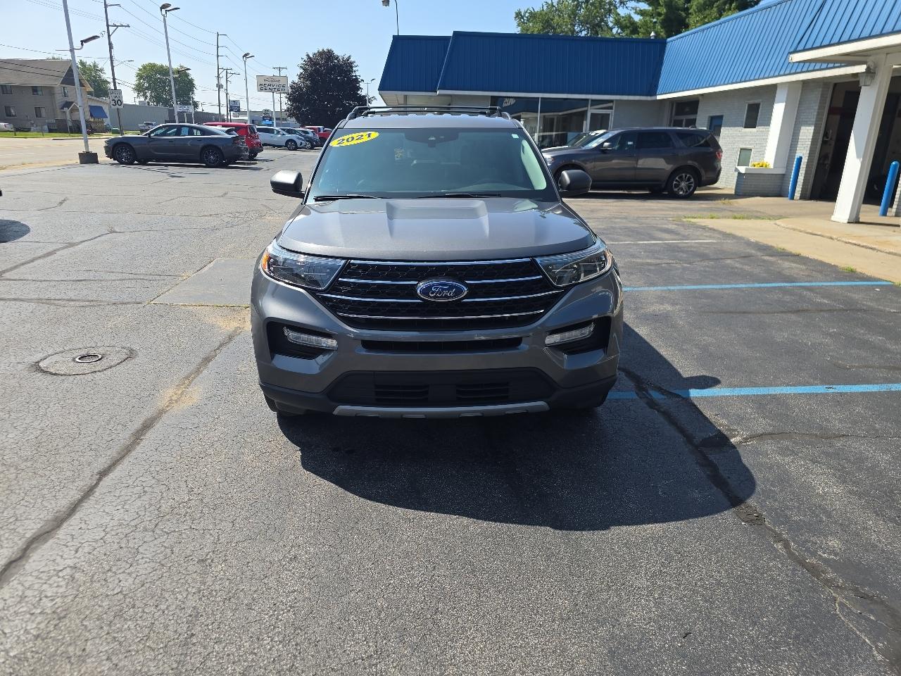 Ford Explorer XLT 4WD 2021