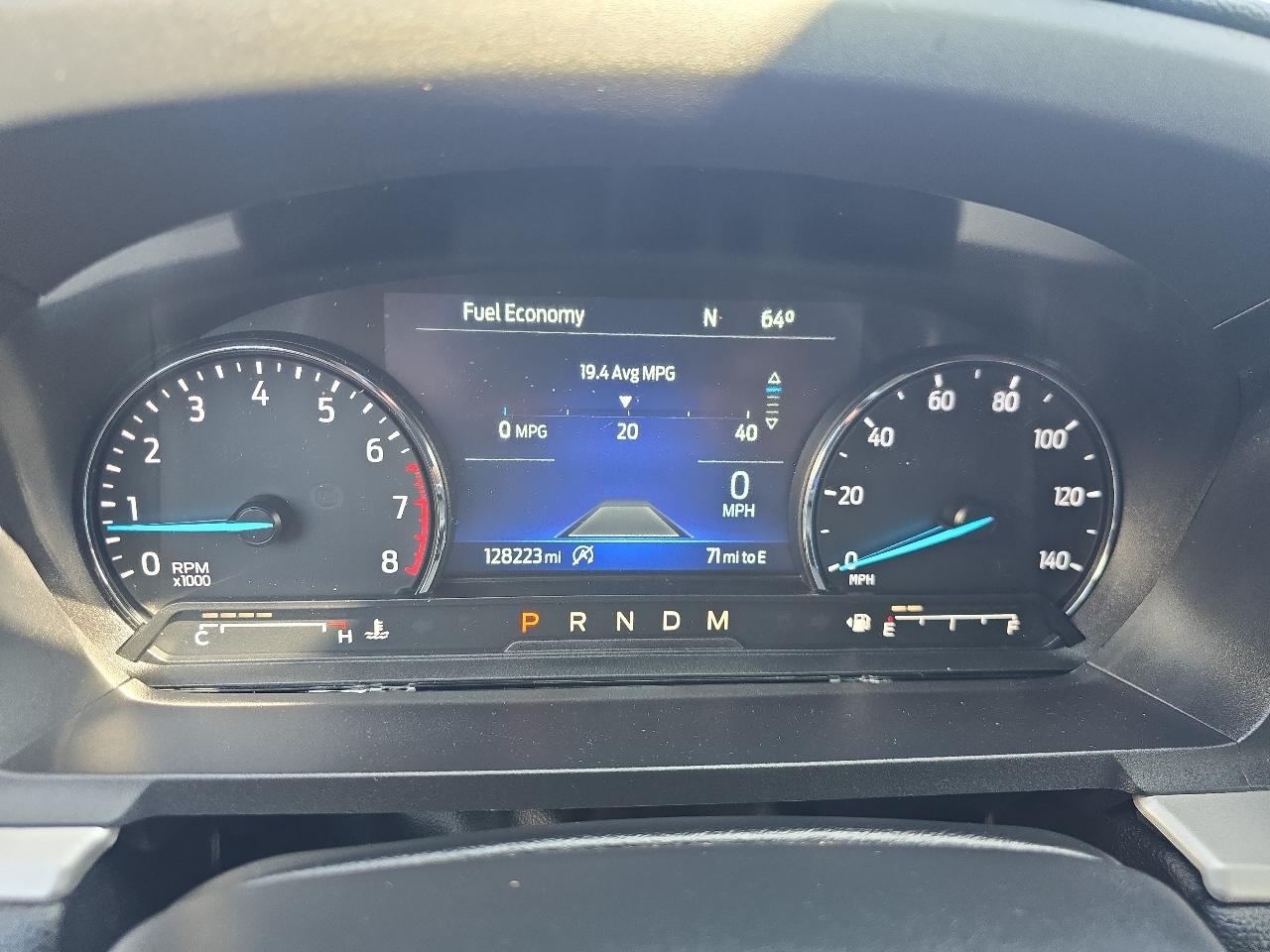 Ford Explorer XLT 4WD 2021