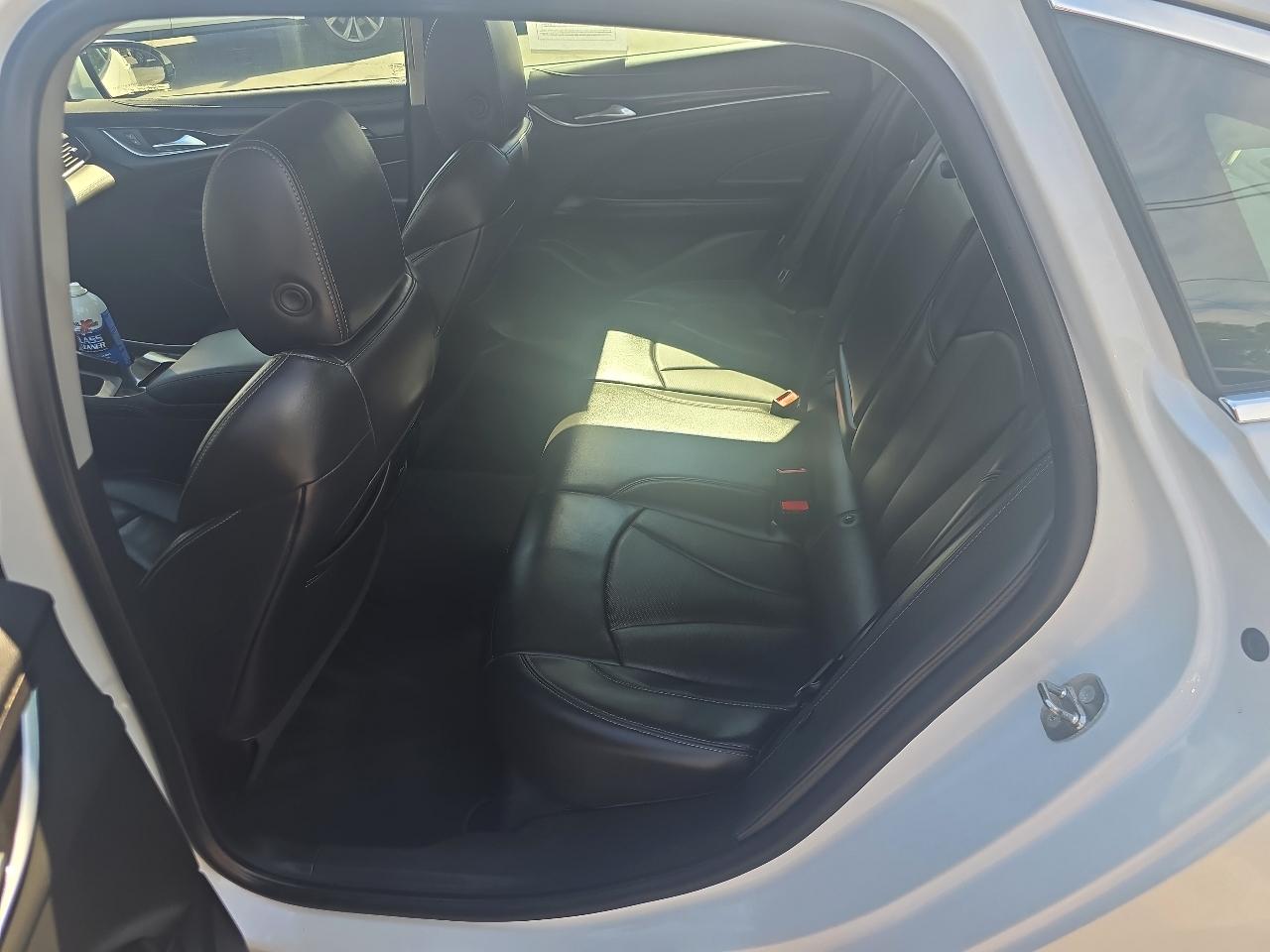 Buick LaCrosse 4dr Sdn Premium AWD 2018