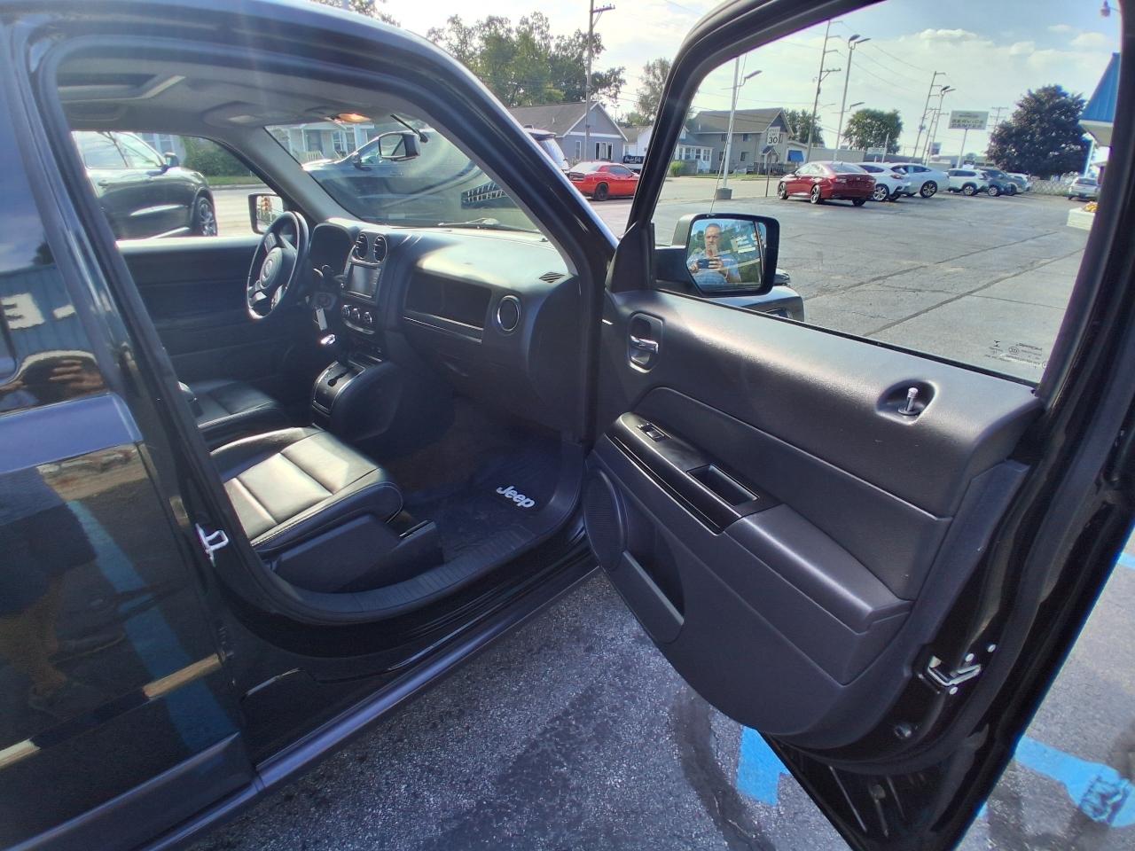 Jeep Patriot 4WD 4dr High Altitude Edition 2016