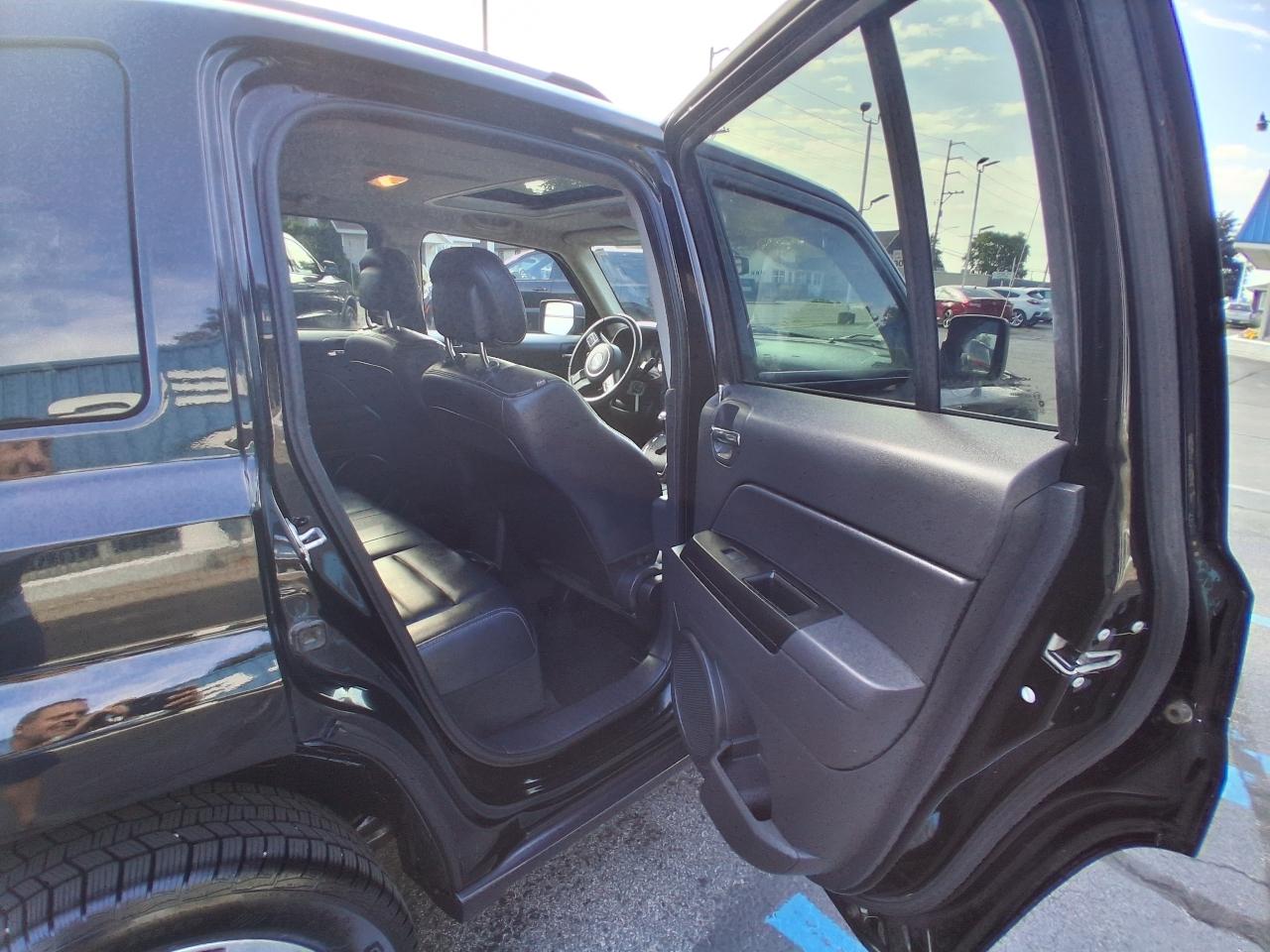 Jeep Patriot 4WD 4dr High Altitude Edition 2016