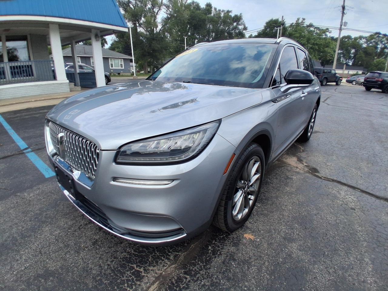 Lincoln Corsair Standard AWD 2021