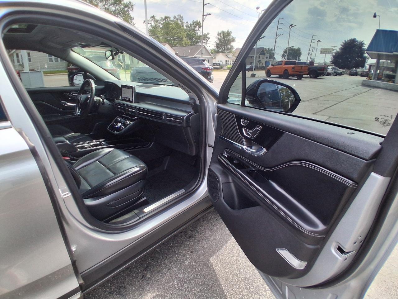 Lincoln Corsair Standard AWD 2021