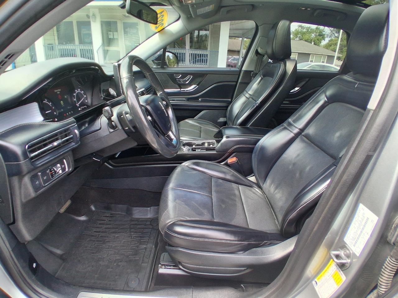 Lincoln Corsair Standard AWD 2021
