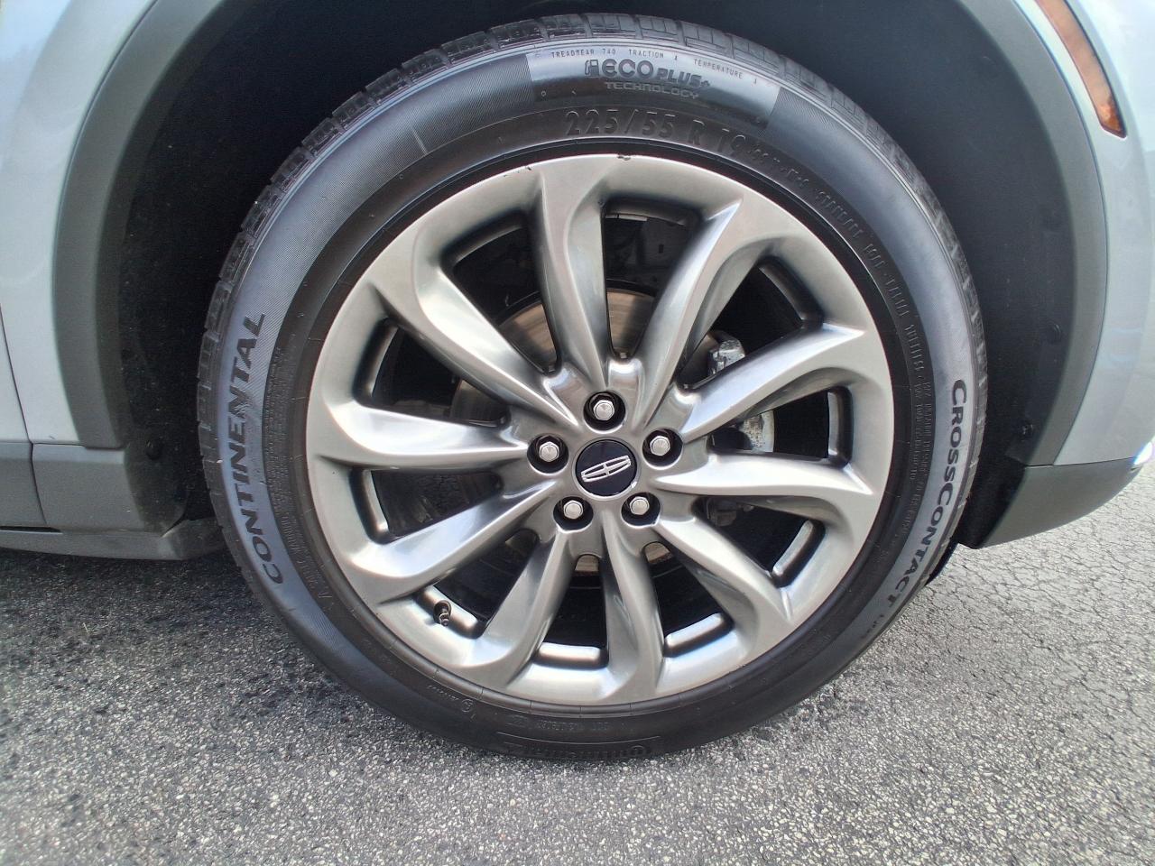 Lincoln Corsair Standard AWD 2021