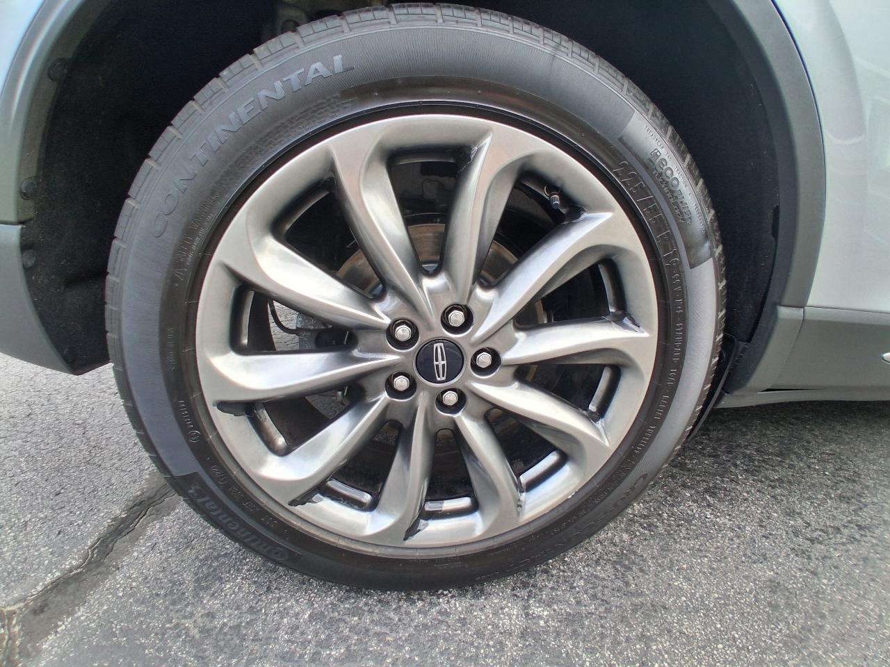 Lincoln Corsair Standard AWD 2021