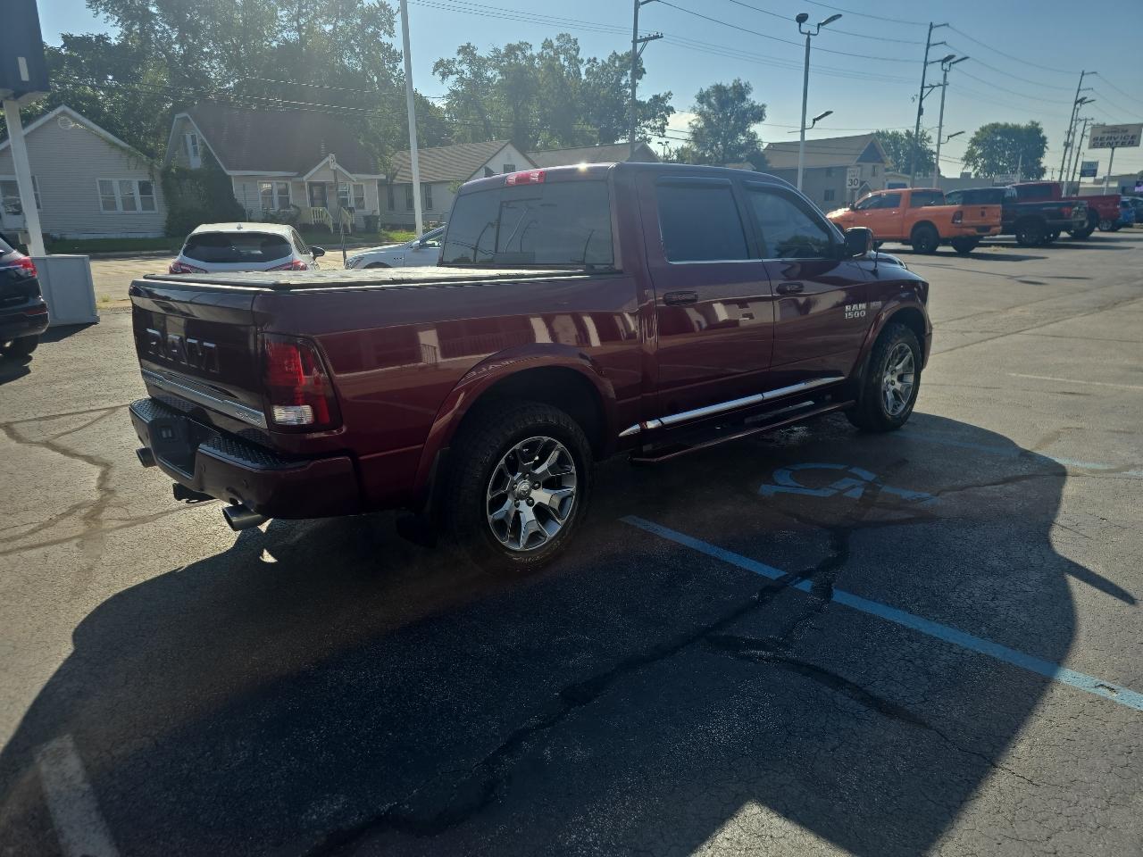 RAM 1500 Limited 4x4 Crew Cab 5'7" Box *Ltd Avail* 2018