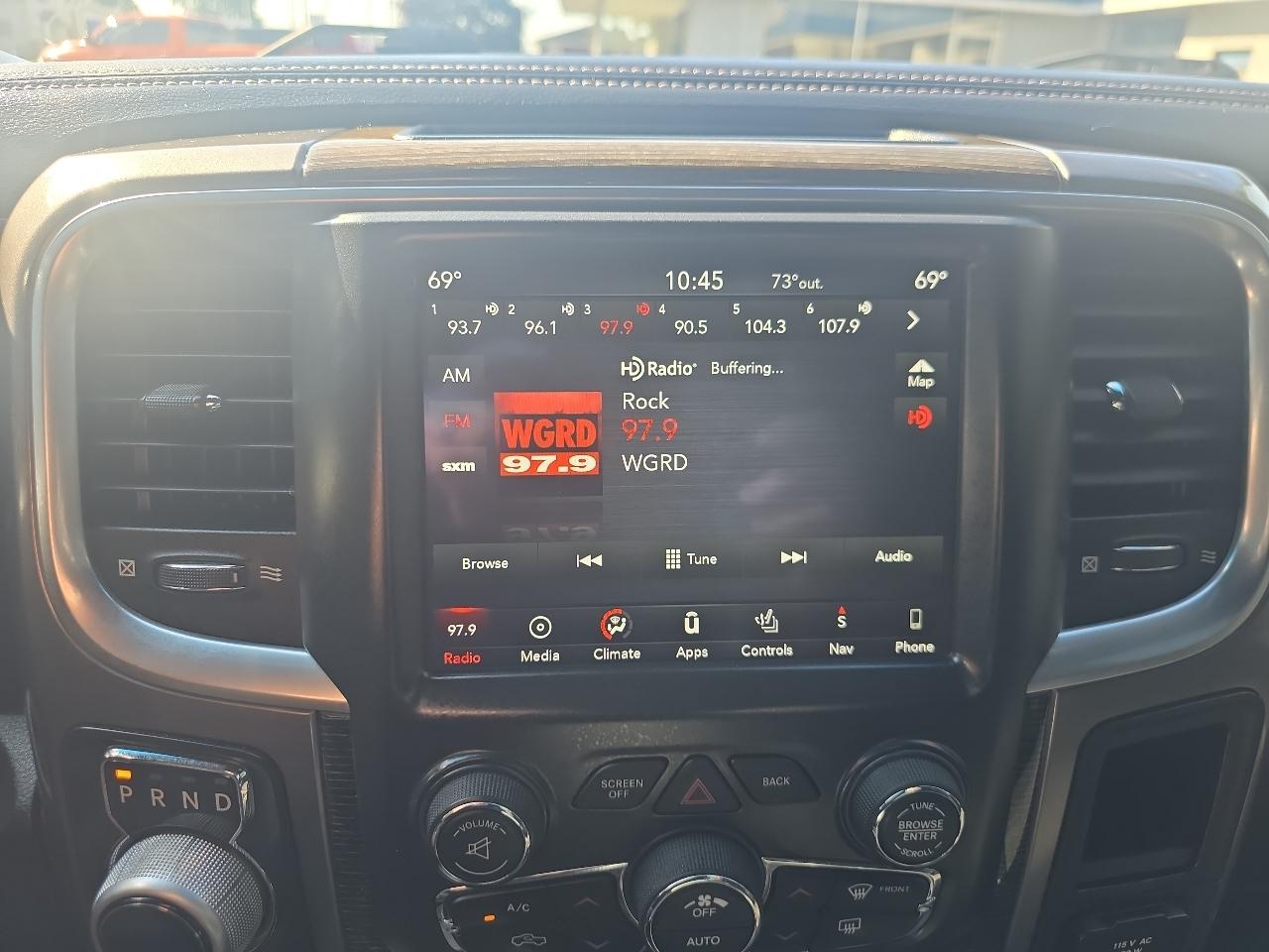 RAM 1500 Limited 4x4 Crew Cab 5'7" Box *Ltd Avail* 2018