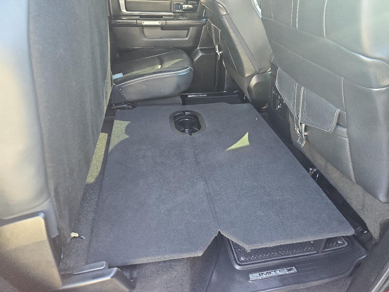 RAM 1500 Limited 4x4 Crew Cab 5'7" Box *Ltd Avail* 2018