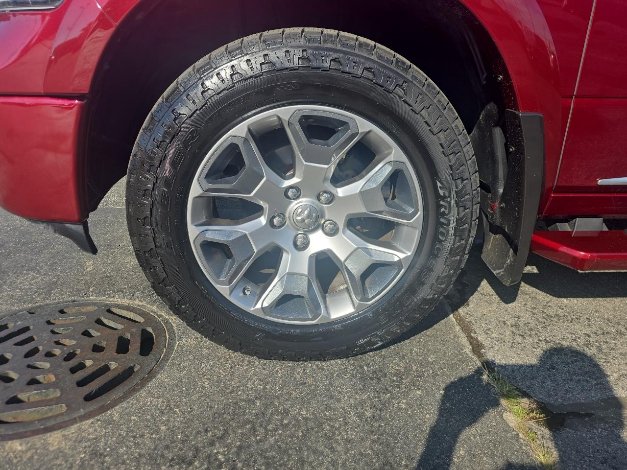 RAM 1500 Limited 4x4 Crew Cab 5'7" Box *Ltd Avail* 2018