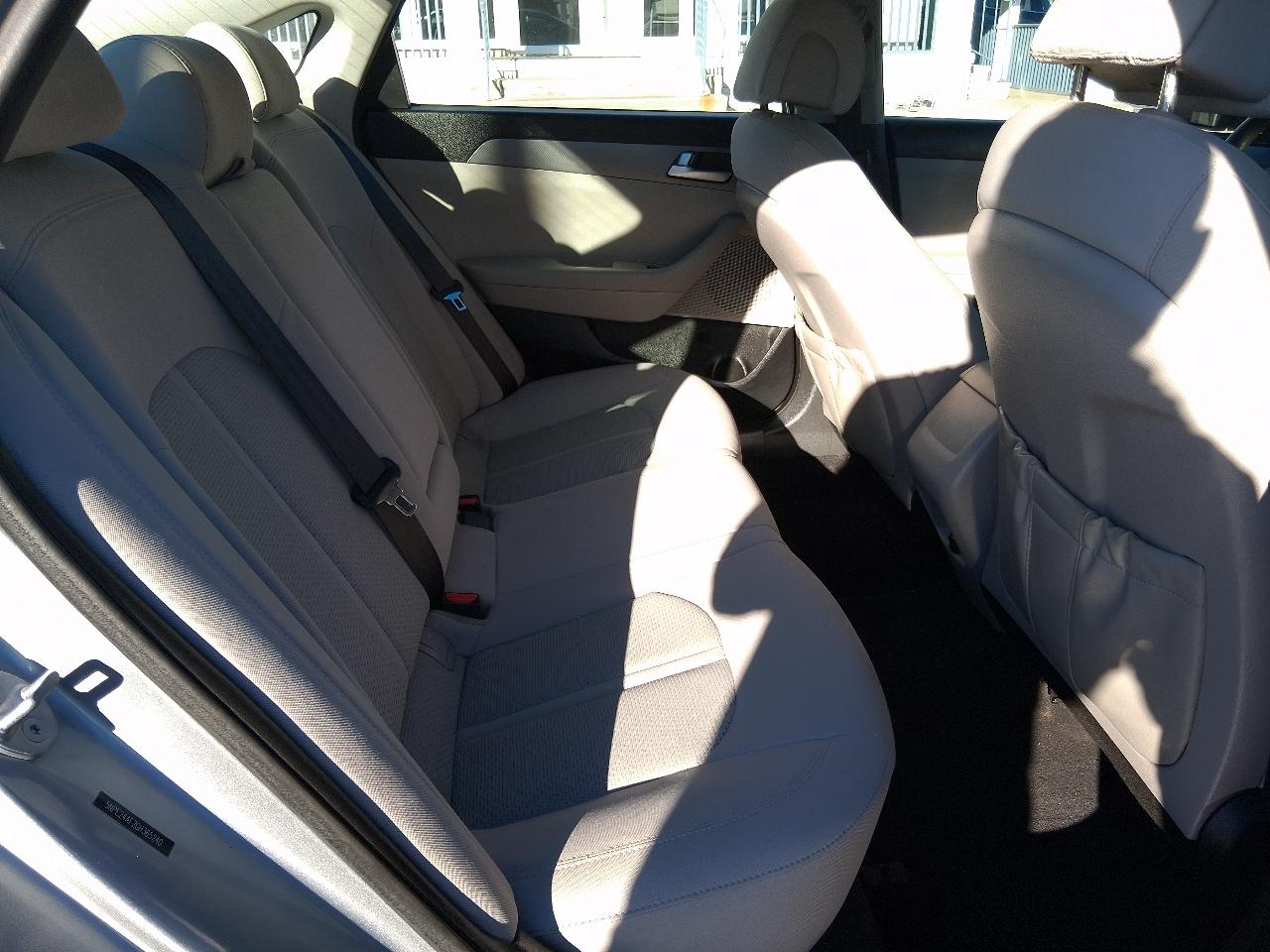 Hyundai Sonata 4dr Sdn 2.4L SE 2016