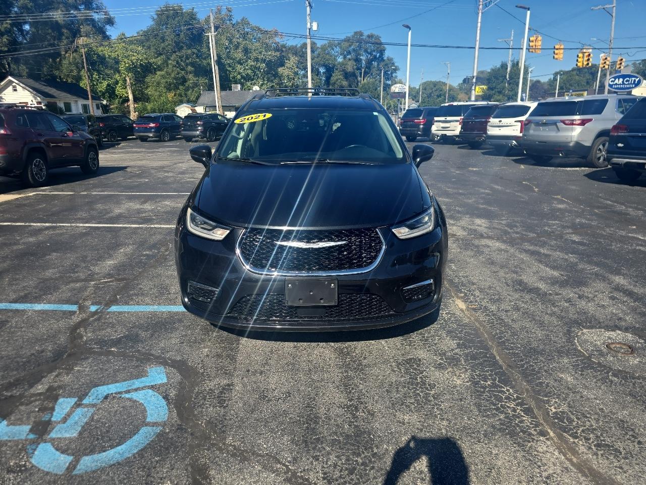 Chrysler Pacifica Touring AWD 2021
