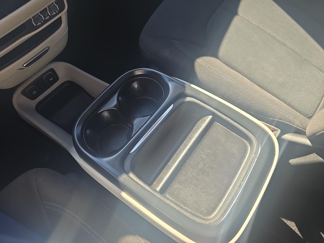 Chrysler Pacifica Touring AWD 2021