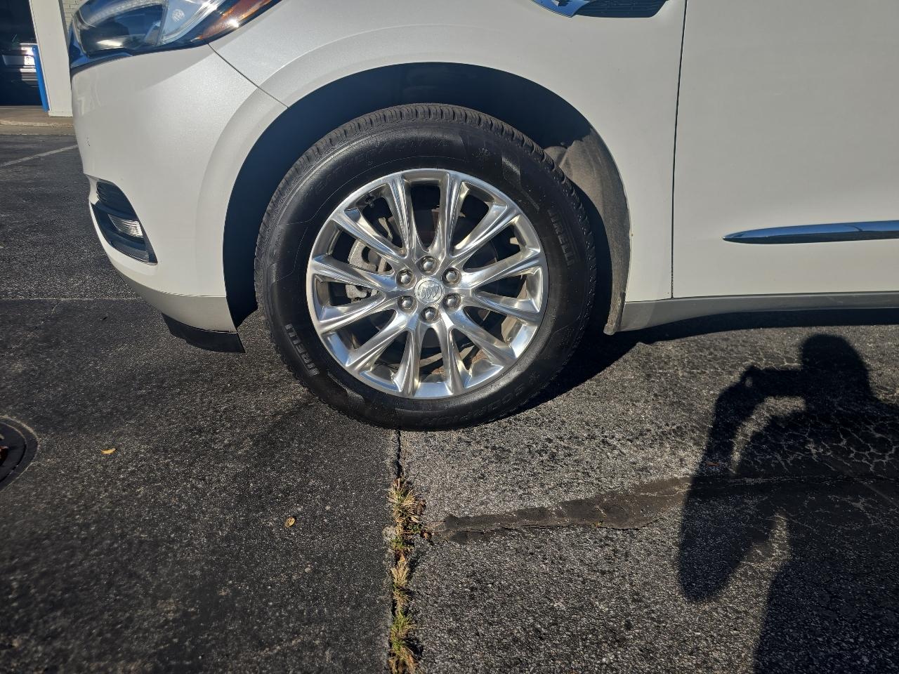 Buick Enclave AWD 4dr Premium 2018