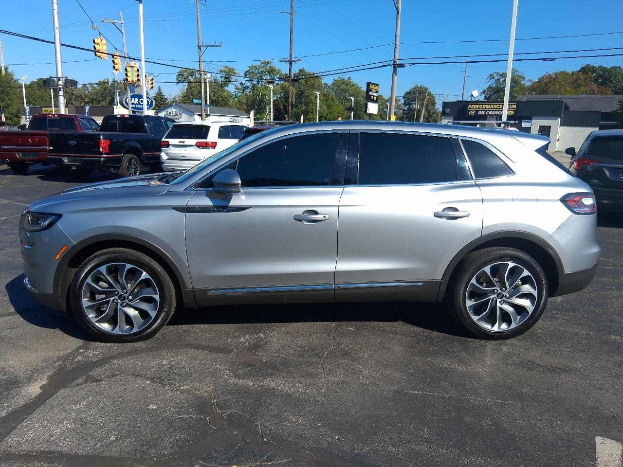Lincoln Nautilus Reserve AWD 2021