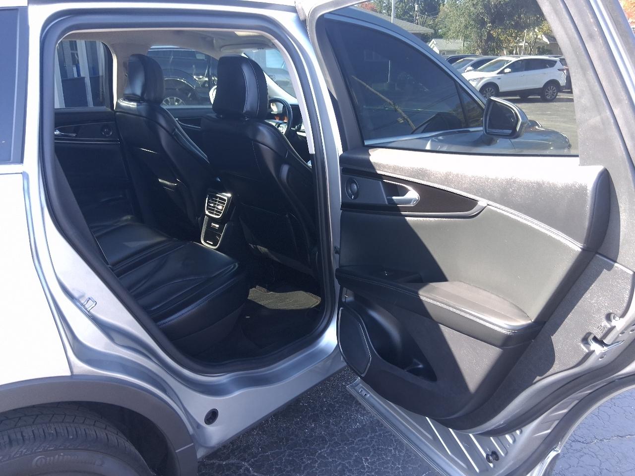 Lincoln Nautilus Reserve AWD 2021