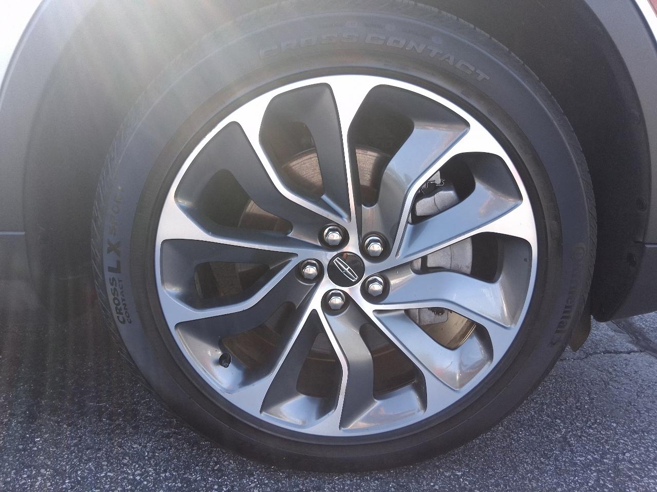 Lincoln Nautilus Reserve AWD 2021