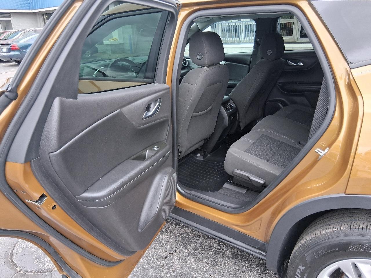 Chevrolet Blazer AWD 4dr w/2LT 2019