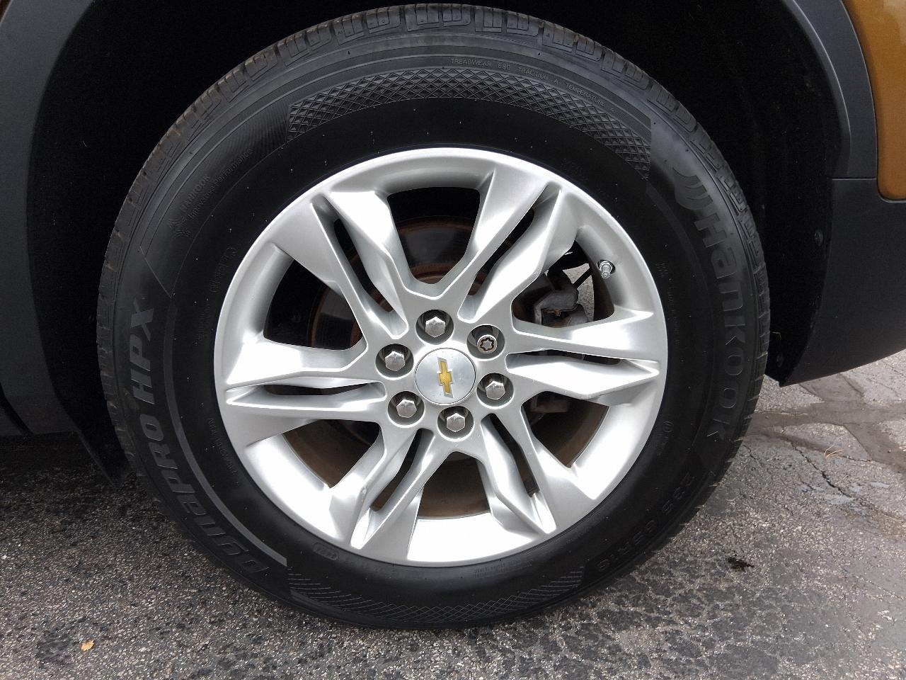 Chevrolet Blazer AWD 4dr w/2LT 2019