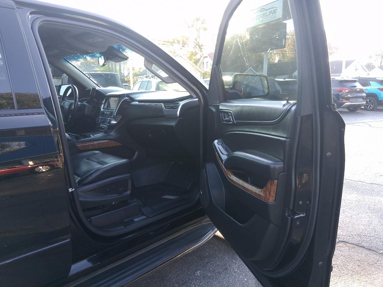 Chevrolet Tahoe 4WD 4dr Premier 2018