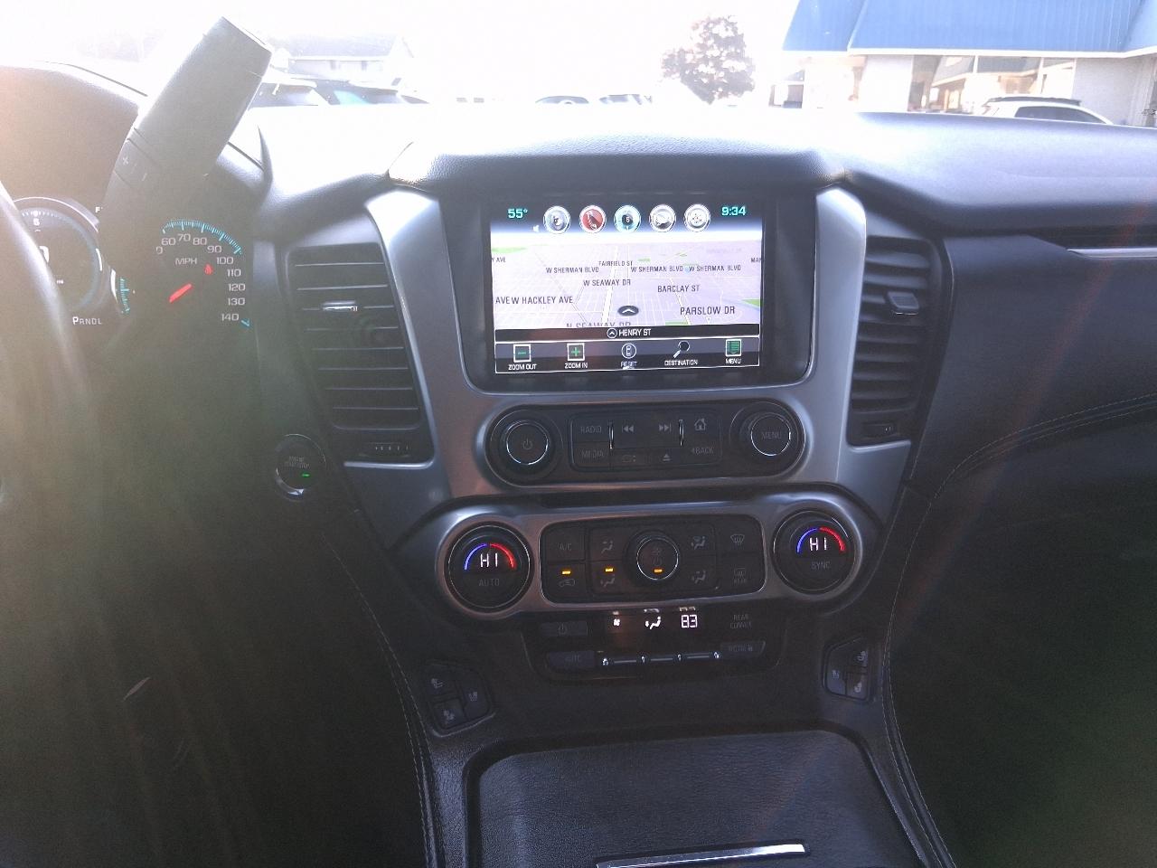 Chevrolet Tahoe 4WD 4dr Premier 2018