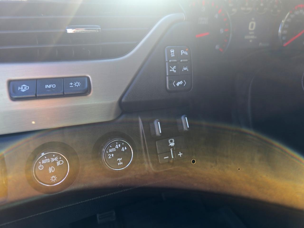 GMC Yukon XL 4WD 4dr Denali 2016