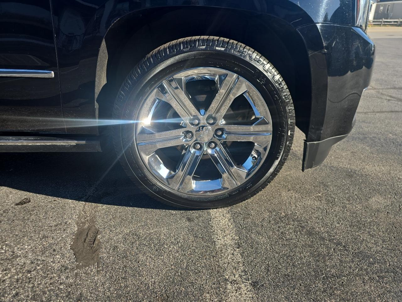 GMC Yukon XL 4WD 4dr Denali 2016