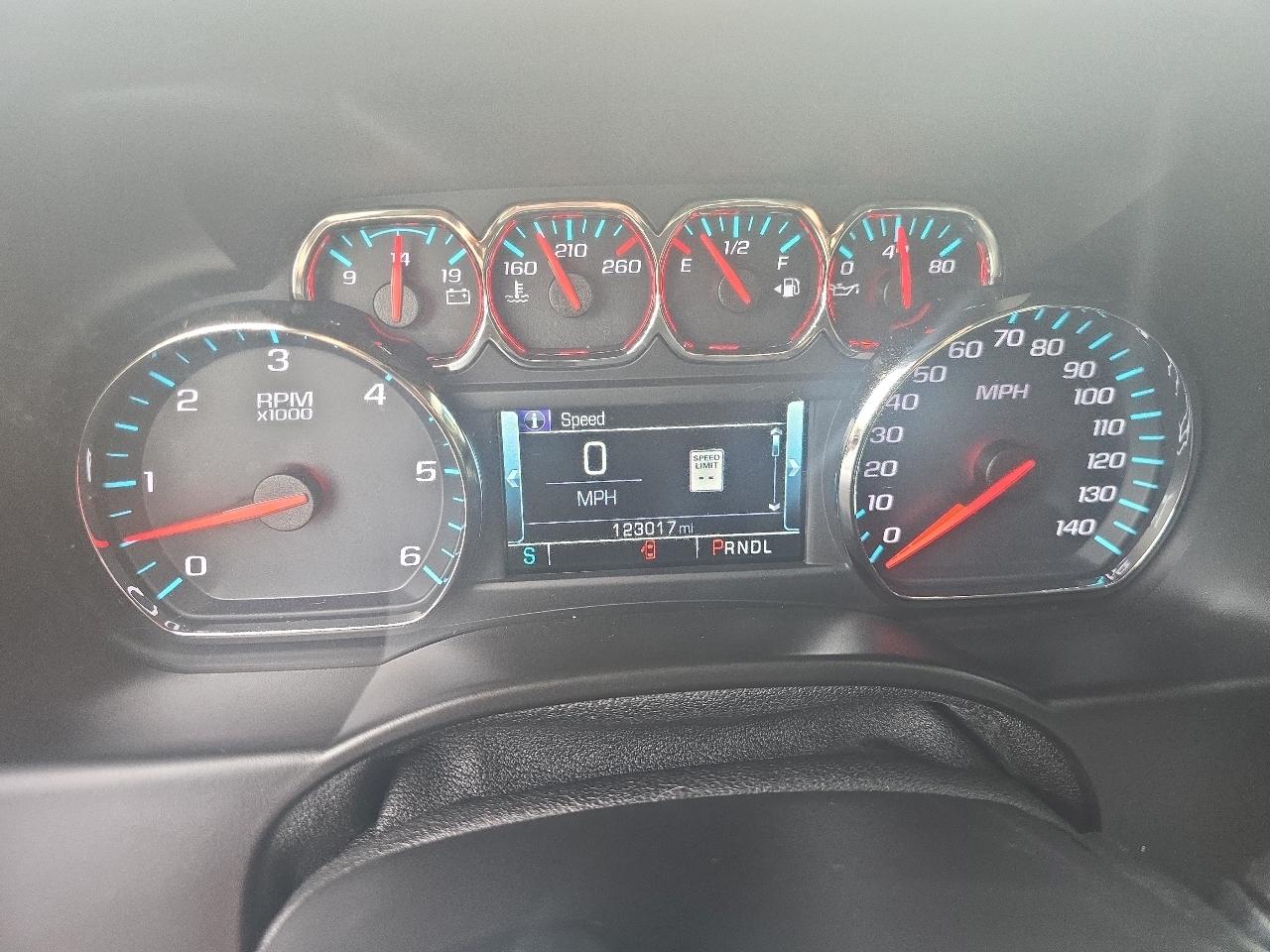 Chevrolet Tahoe 4WD 4dr LT 2018