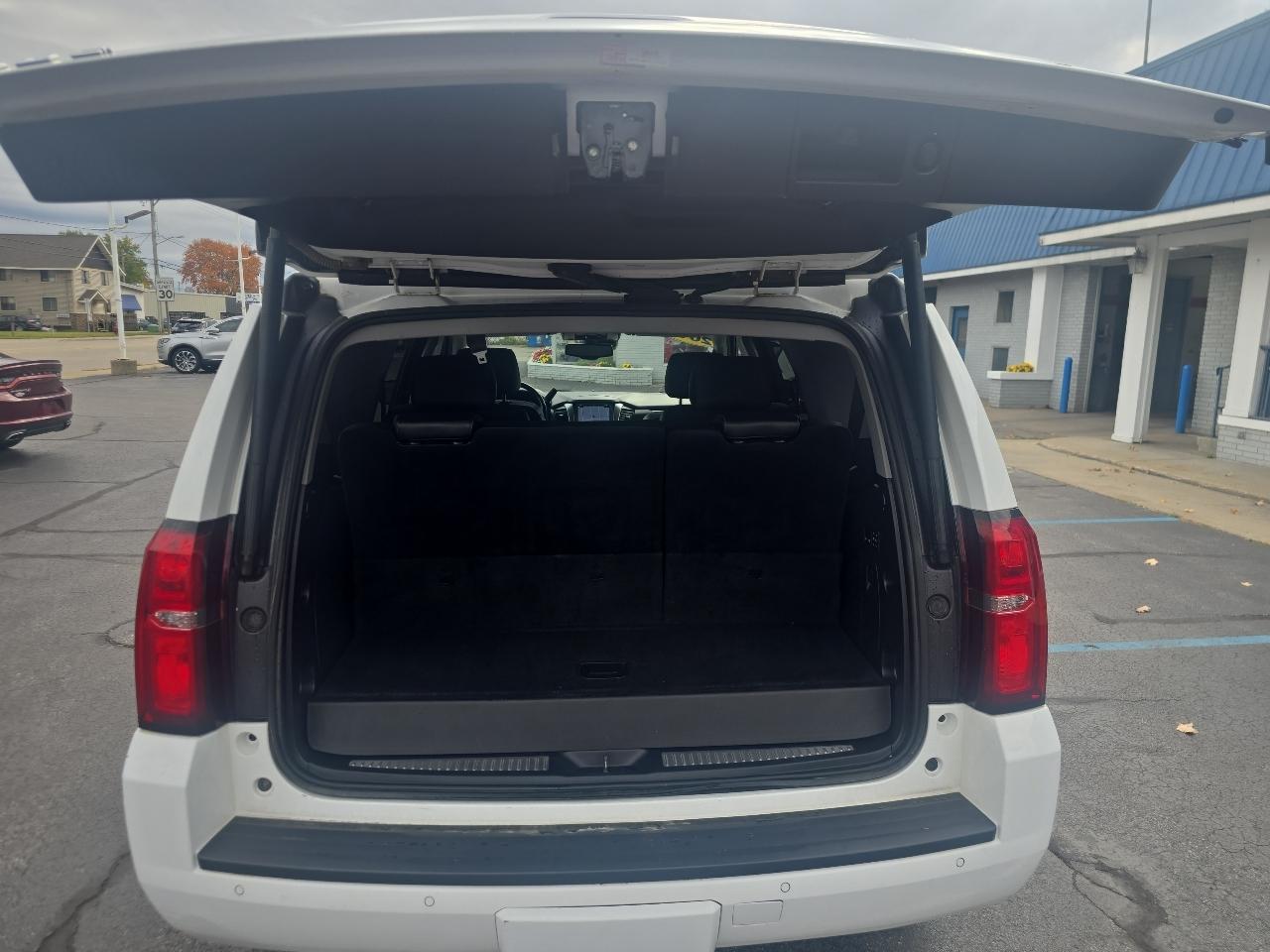 Chevrolet Tahoe 4WD 4dr LT 2018