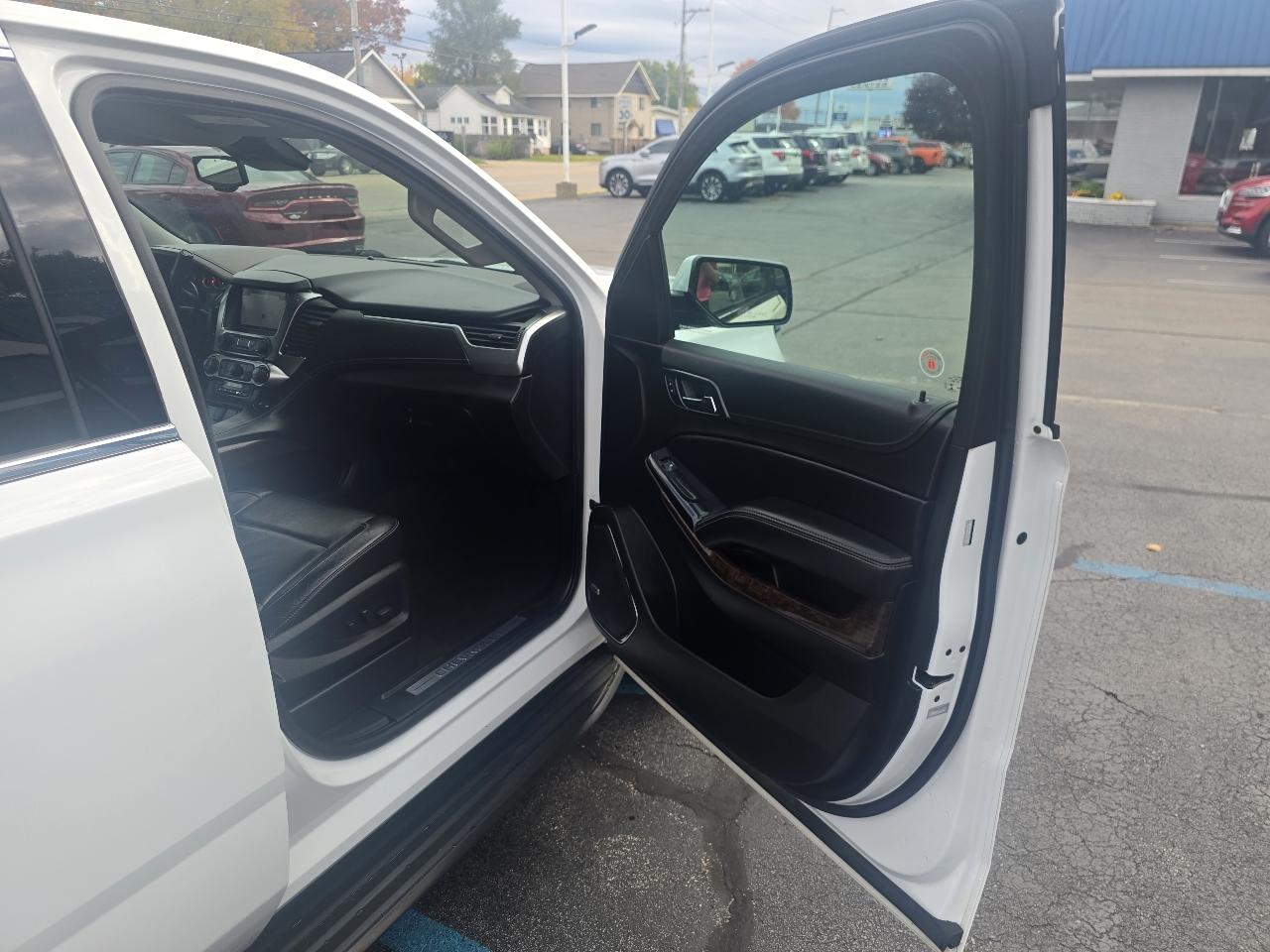 Chevrolet Tahoe 4WD 4dr LT 2018