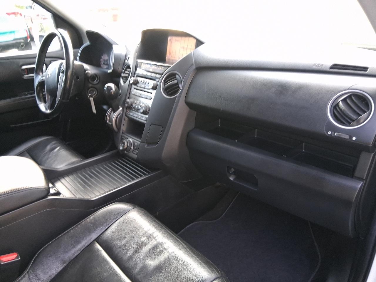 Honda Pilot 4WD 4dr Touring w/RES & Navi 2014