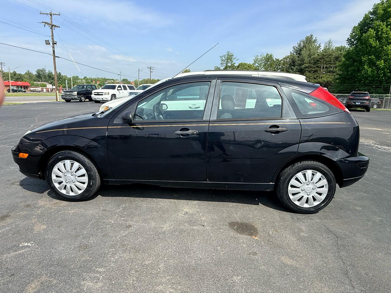 Ford Focus 5dr HB S 2007