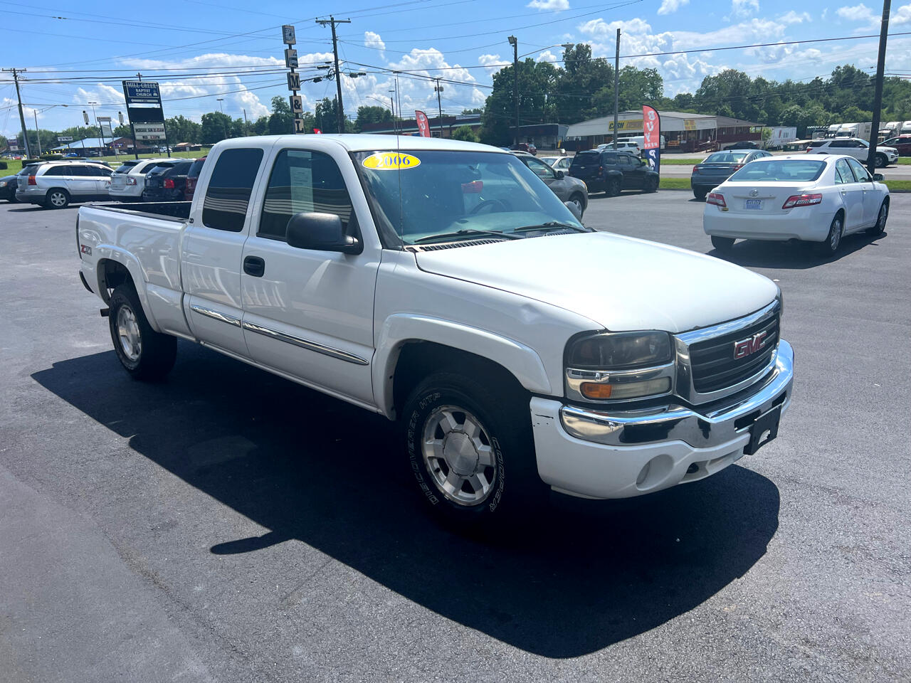 Used 2006 GMC Sierra 1500 Ext Cab 143.5" WB 4WD SLE1 for Sale in