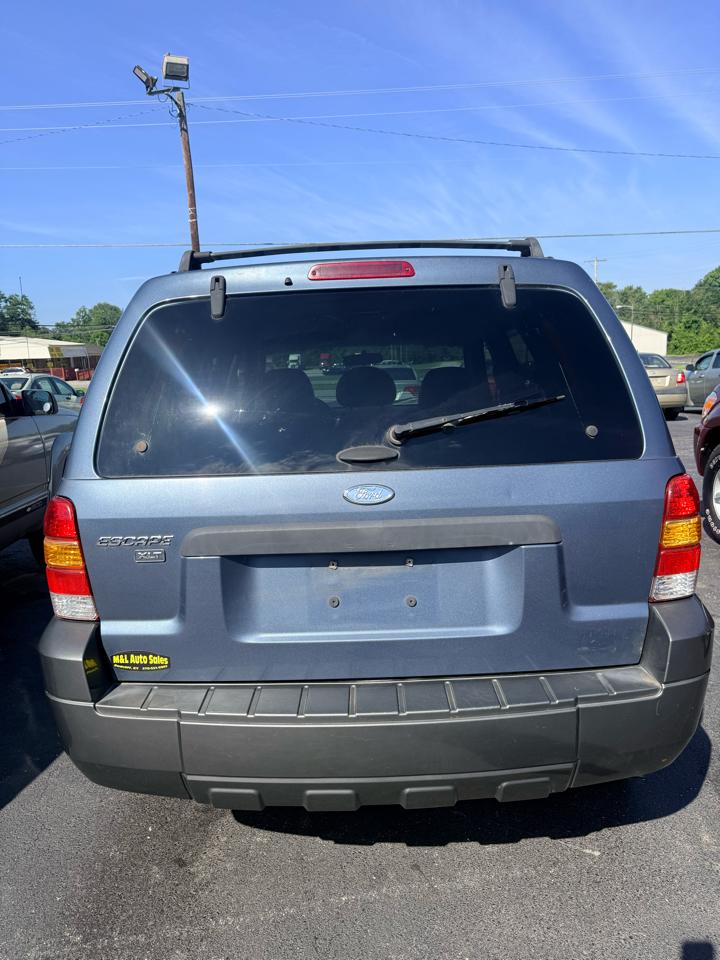 Ford Escape 4dr 103" WB 3.0L XLT 2005