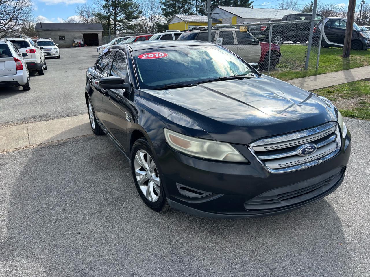 Ford Taurus 4dr Sdn SEL FWD 2010