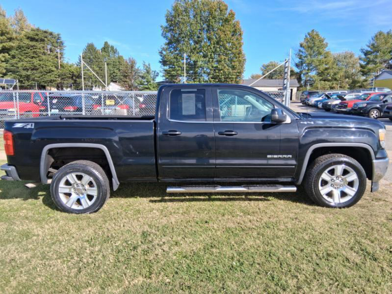 GMC Sierra 1500 4WD Double Cab 143.5" SLE 2014 GMC Sierra 1500 4WD Double Cab 143.5" SLE 2014