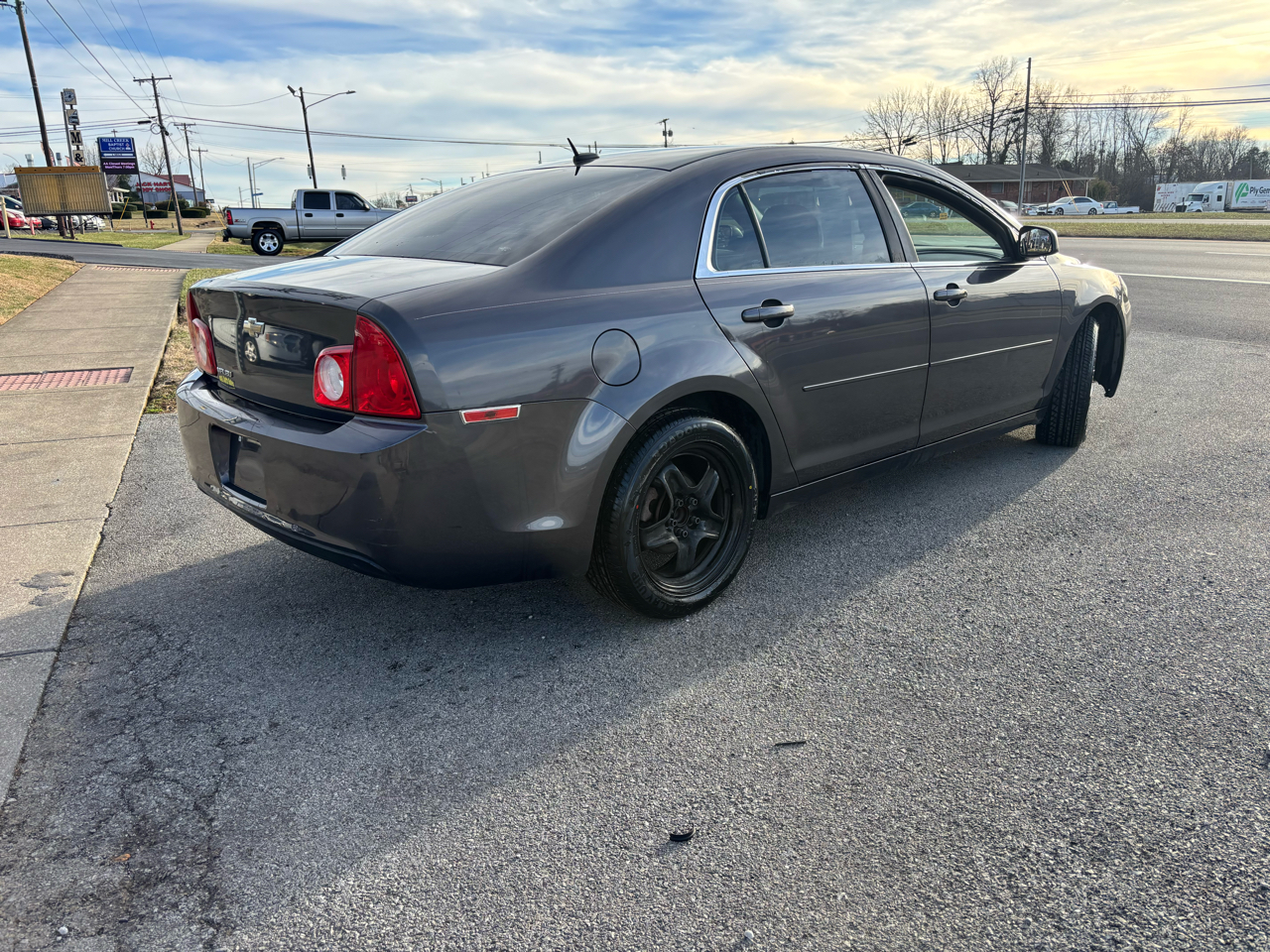 Chevrolet Malibu 4dr Sdn LS w/1LS 2011