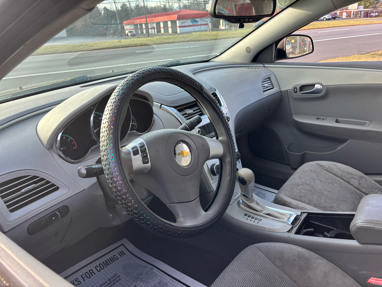 Chevrolet Malibu 4dr Sdn LS w/1LS 2011