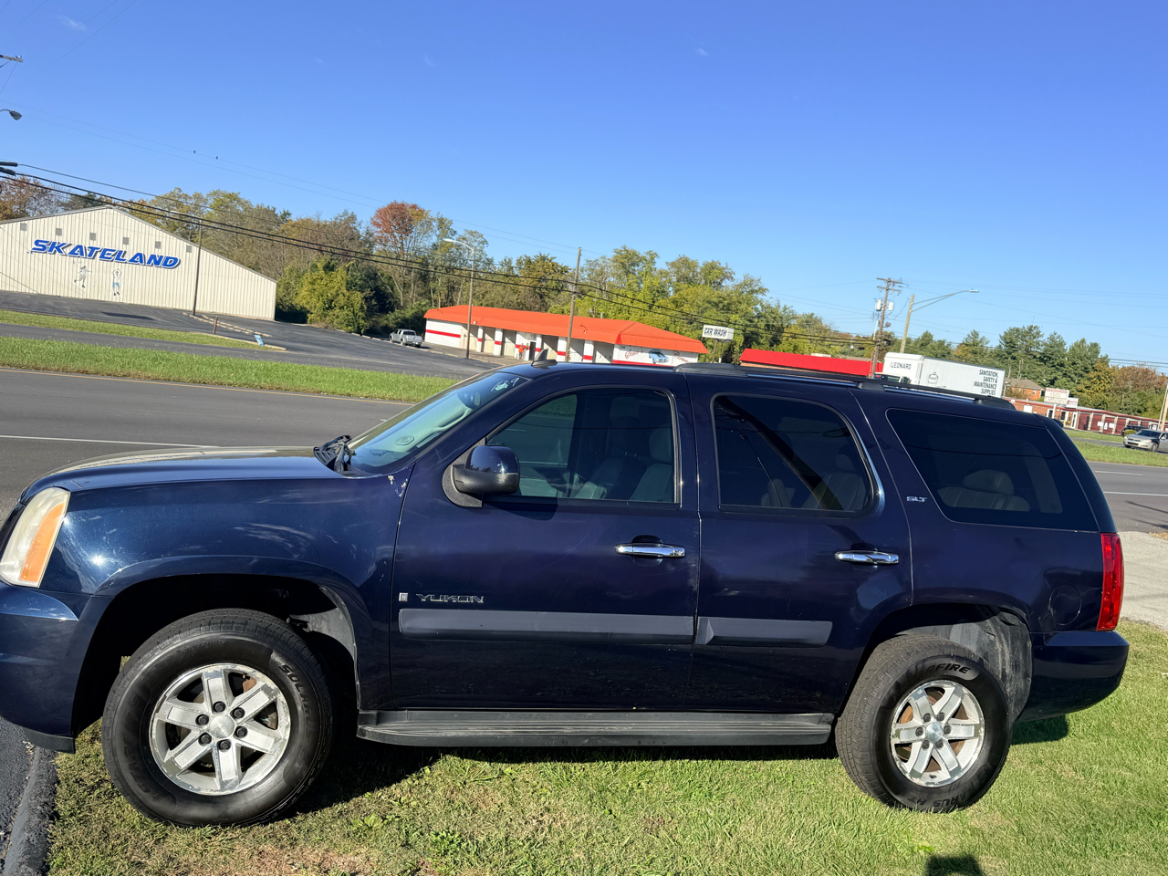 GMC Yukon 4WD 4dr 1500 SLT w/4SA 2008 GMC Yukon 4WD 4dr 1500 SLT w/4SA 2008
