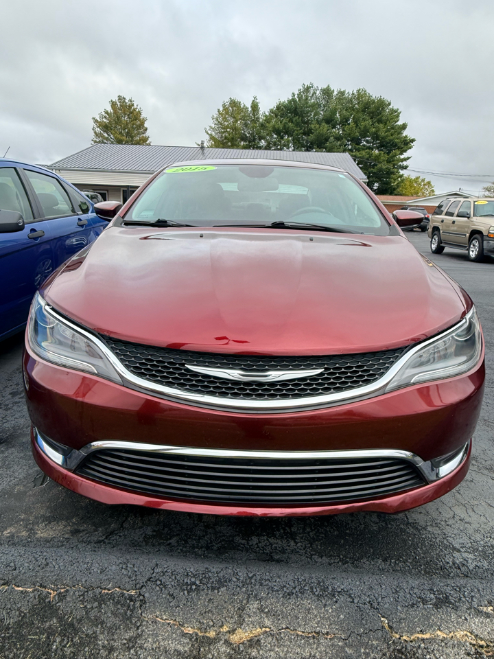 Chrysler 200 4dr Sdn Limited FWD 2015 Chrysler 200 4dr Sdn Limited FWD 2015